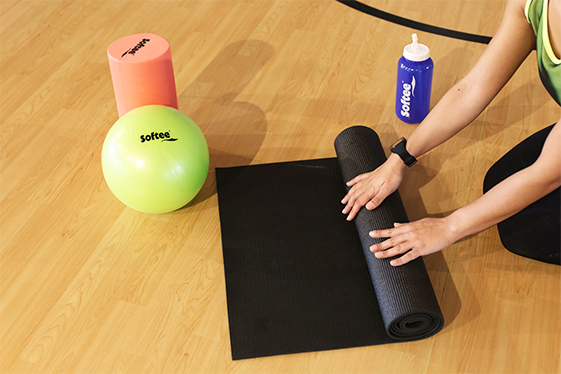 colchoneta pilates/yoga softee deluxe grosor 4mm 3 COLCHONETA PILATES/YOGA SOFTEE DELUXE GROSOR 4MM