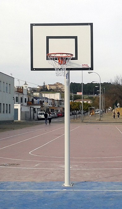 JUEGO CANASTAS MINIBASKET MONOTUBO NEW TUBO 114 MM FIJAS  CON BASE PARA ANCLAJE-SIN TABLERO, ARO