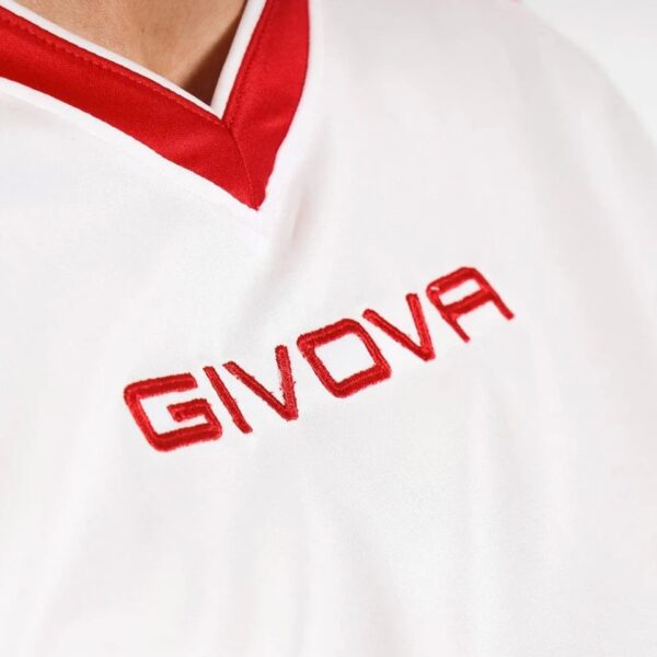 CAMISETA GIVOVA REVOLUTION