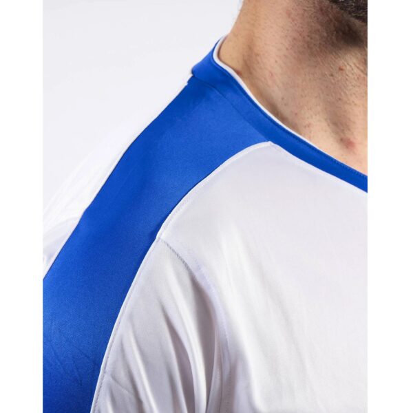 CAMISETA GIVOVA REVOLUTION