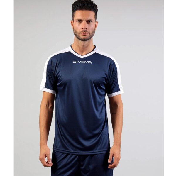 CAMISETA GIVOVA REVOLUTION